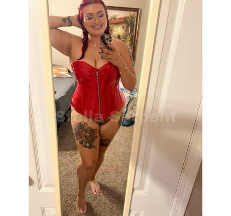 stellaserpent naked pornstar pictures