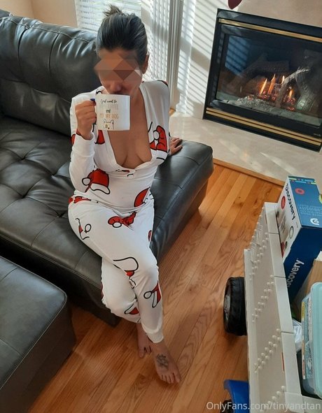 Tiny And Tan model xxx galleries