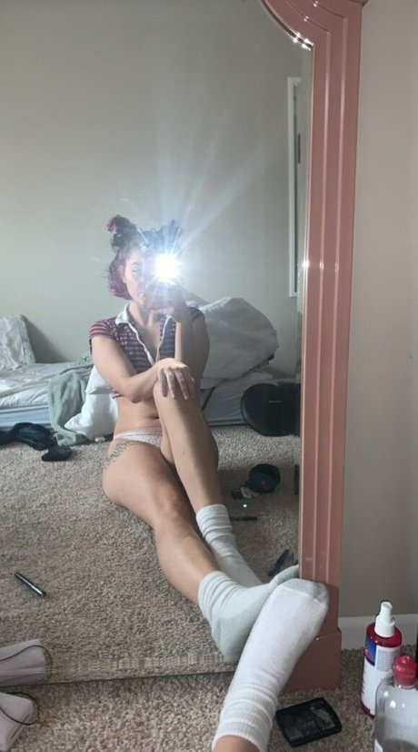 tu nena7s nude model images