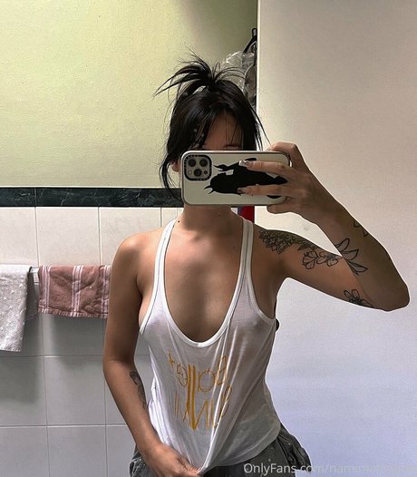 Mamiii111 high quality pornstar pic