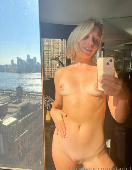 starlitt porn star image