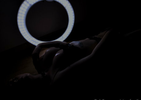 aimufreelia model hd pictures