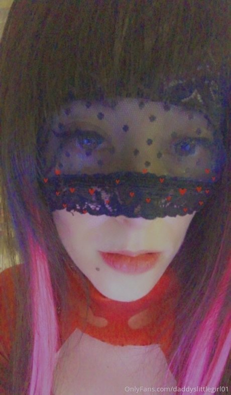 Daddyslittlegirl01 pornographic model photo