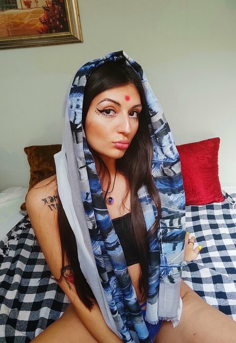 gagaacarpediem sex model pic