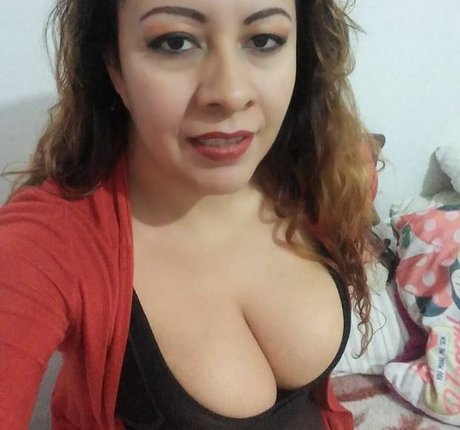 Maribel Hernandez star image