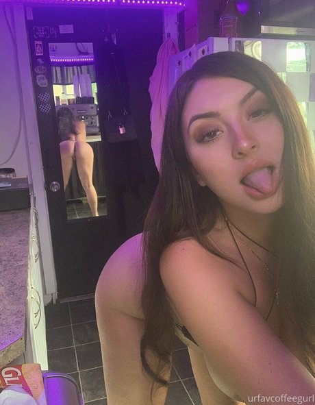 Urfavcoffeegurl pornstar sexy photo