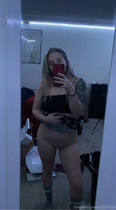 Lilblondegirl model exclusive pic