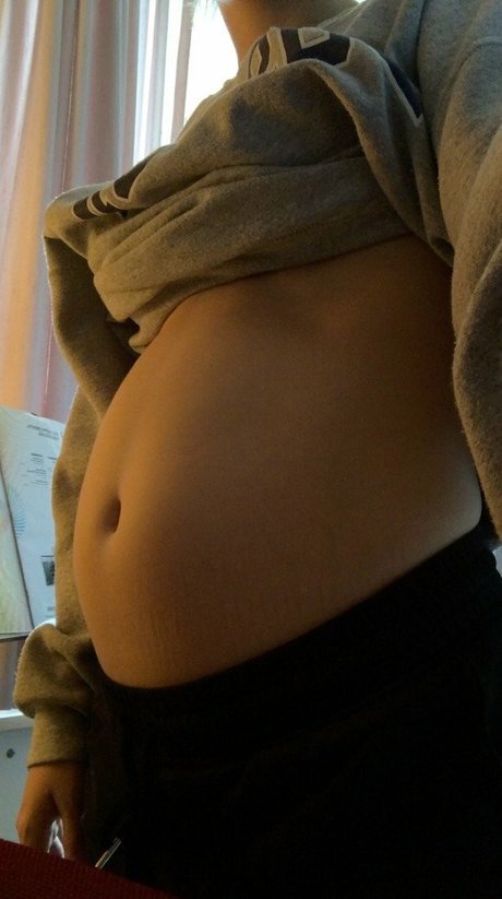 Lilly Brown Profile pic