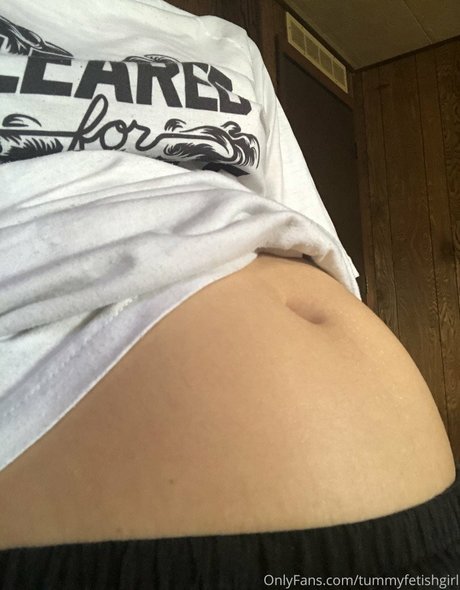 Lilly Brown model hot pic