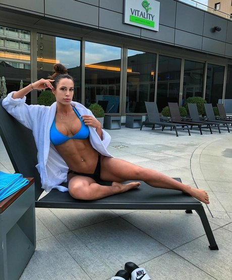 Vivien Hupczik porn actress images