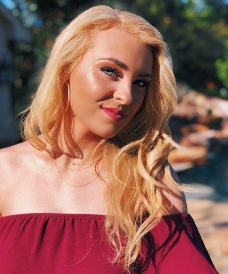 big tits skinny onlyfans art nude img