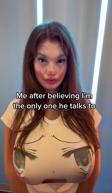 Estallia free model images