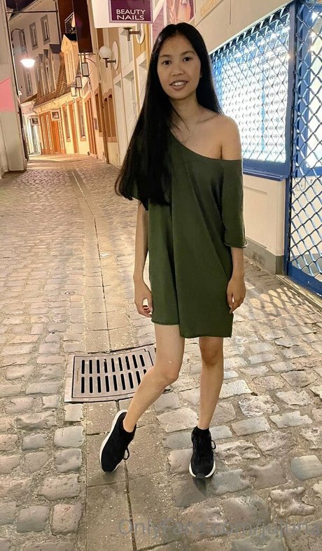 jujuna pornstar adult gallery