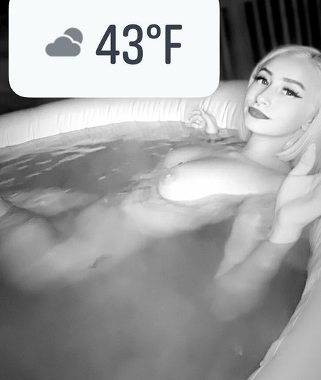 Apollostone1776 high quality actress photo