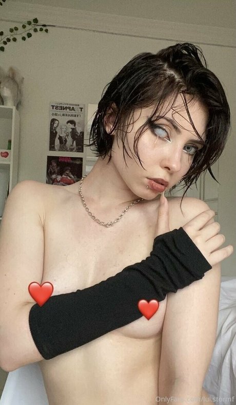 lui stormf top actress gallery