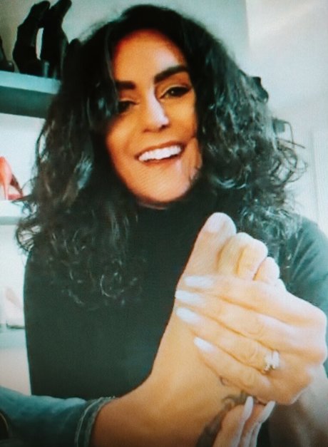 Footy79 exclusive actress pics