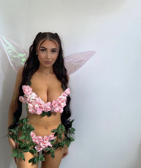 Charlotte Smith star nice img