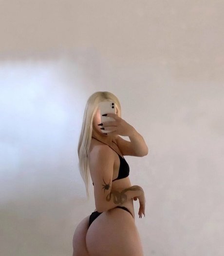 Maia Feel pornstar top images