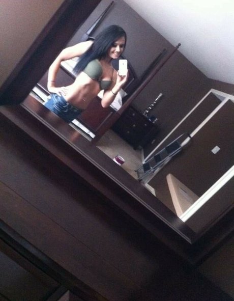 Daria Thibault hot pornstar archive