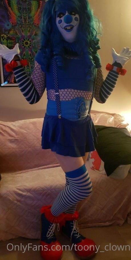 toony clown model nice gallery