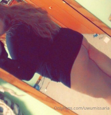 uwumissaria model nude pictures