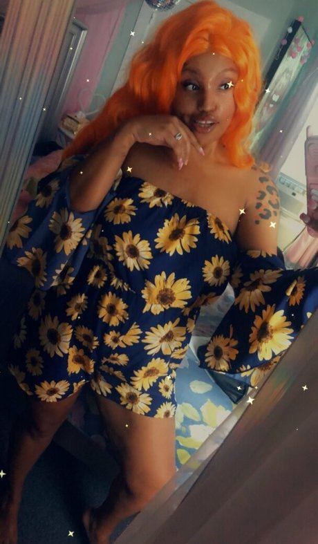 xmercyelagofree nude star image