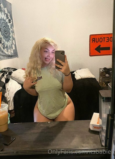 itsbabieh pornstar nude picture