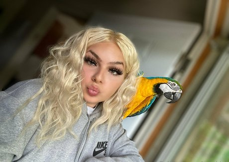 itsbabieh star sexy photos