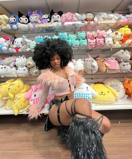 Kalenbree xxx actress img