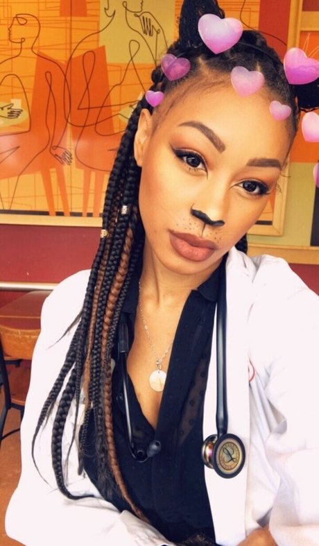 Nia Simone free actress galleries