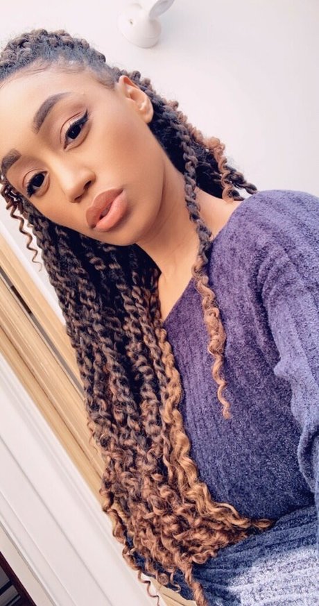 Nia Simone model best images