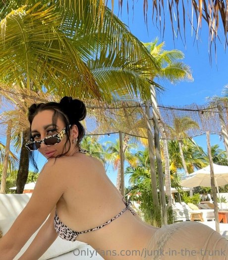 junk in the trunk high quality actress gallery