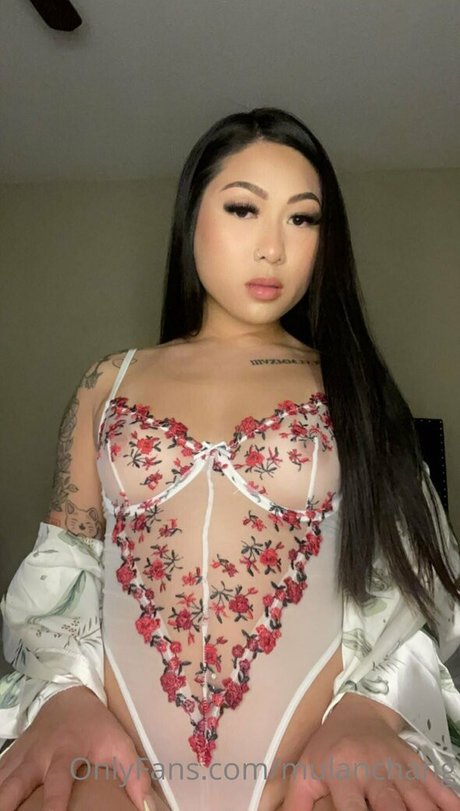 mulanchang sexy actress gallery