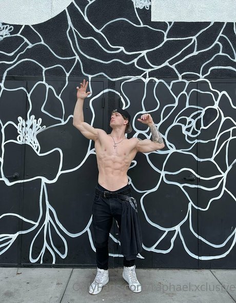 nocapraph nudes actress image