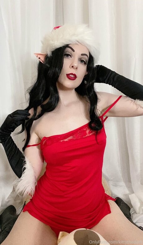 Kittythedork model picture