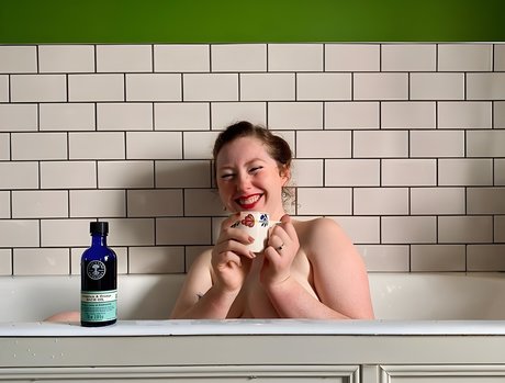 Jeordy Farnell model pretty images