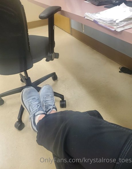 krystalrose toes model exclusive picture