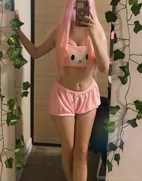 emikui adult actress image