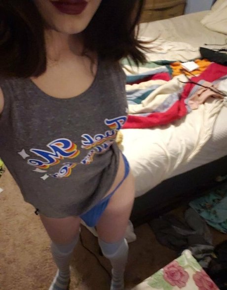 lemmonpussy model hd photo