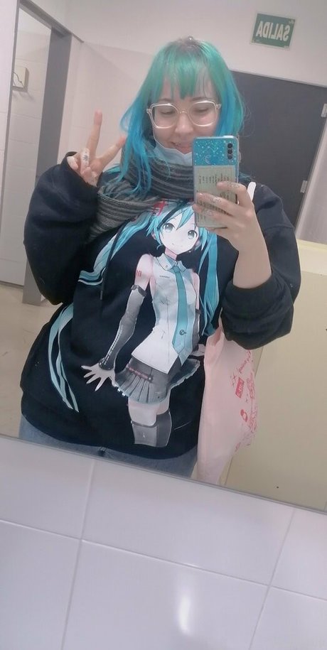 destinylust_ naked actress images