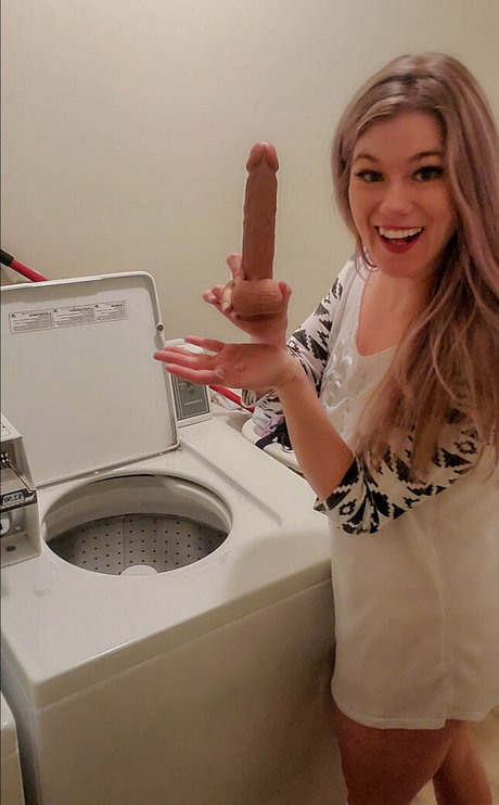 ms miri porn star photo