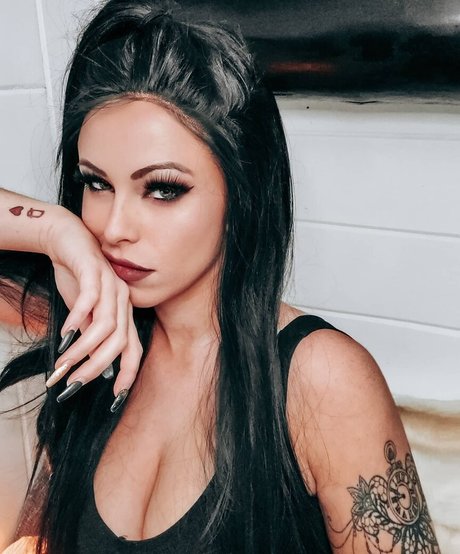 Madison Agnew beautiful pornstar photos