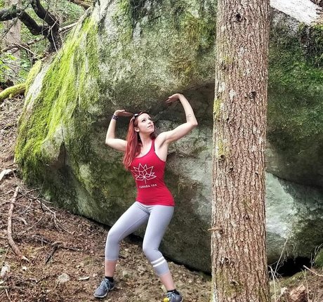 Madison Agnew exclusive pornstar images