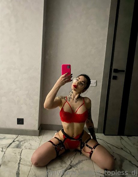 dj topless dj erotic star galleries