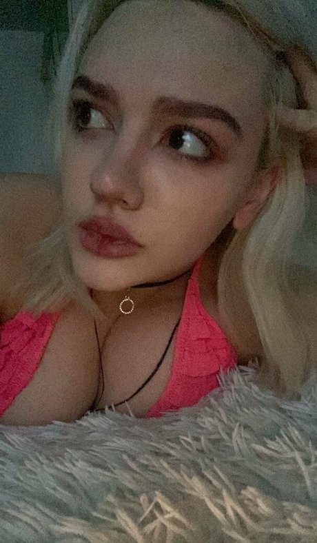 milena pretty pornstar free picture