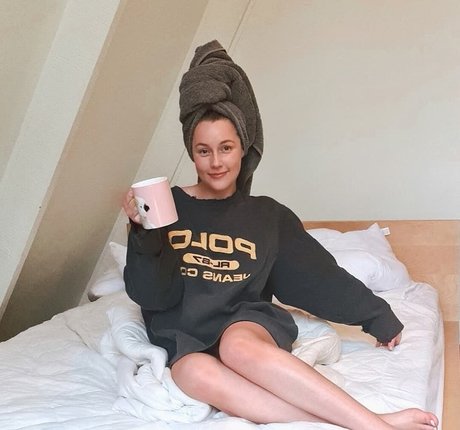 Elizabeth Height top model archive