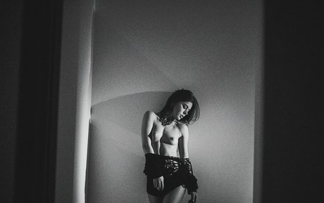 Guerlain best model pics