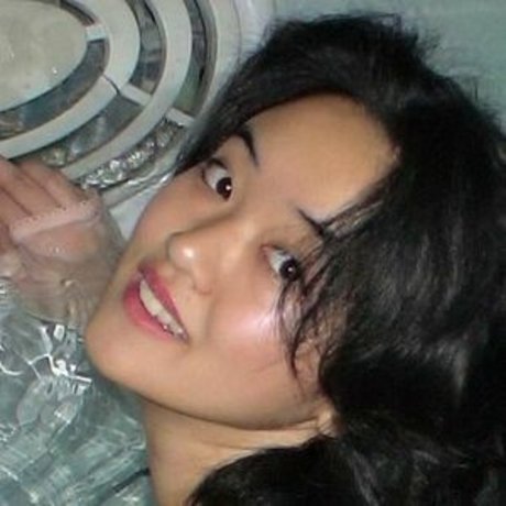 Lydia Ren star top galleries