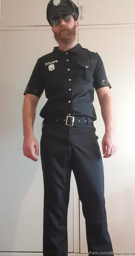 alley cat man exclusive actress img