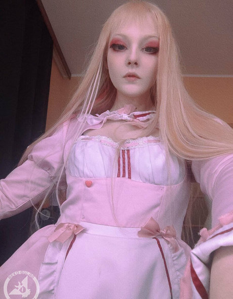 faith chan free hot actress photos